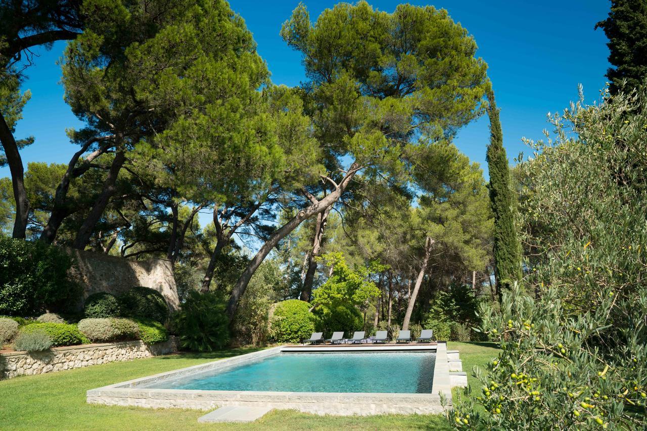 לינה וארוחת בוקר אקס-אן-פרובאנס Domaine De Saint Clair מראה חיצוני תמונה